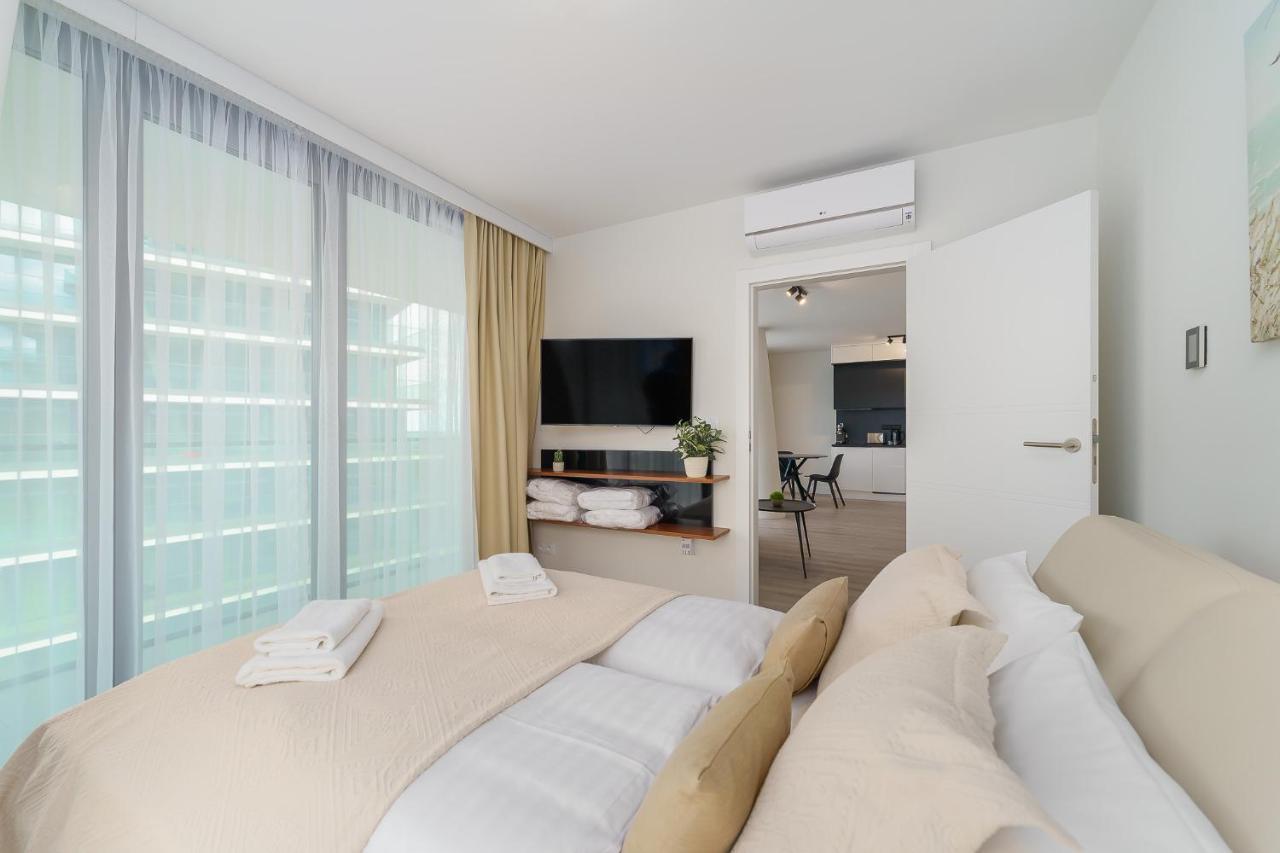 Sea Waves Apartament Resort & Spa 428B By Noclegi Renters 米兹多洛杰 外观 照片